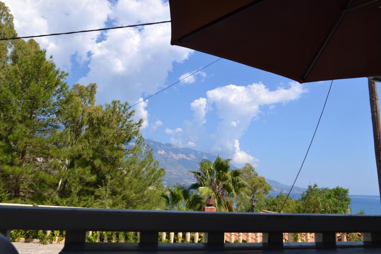 Mihaila Seaside: 2 Bedroom Bungalows Kefalonia Spartia  Zewnętrze zdjęcie